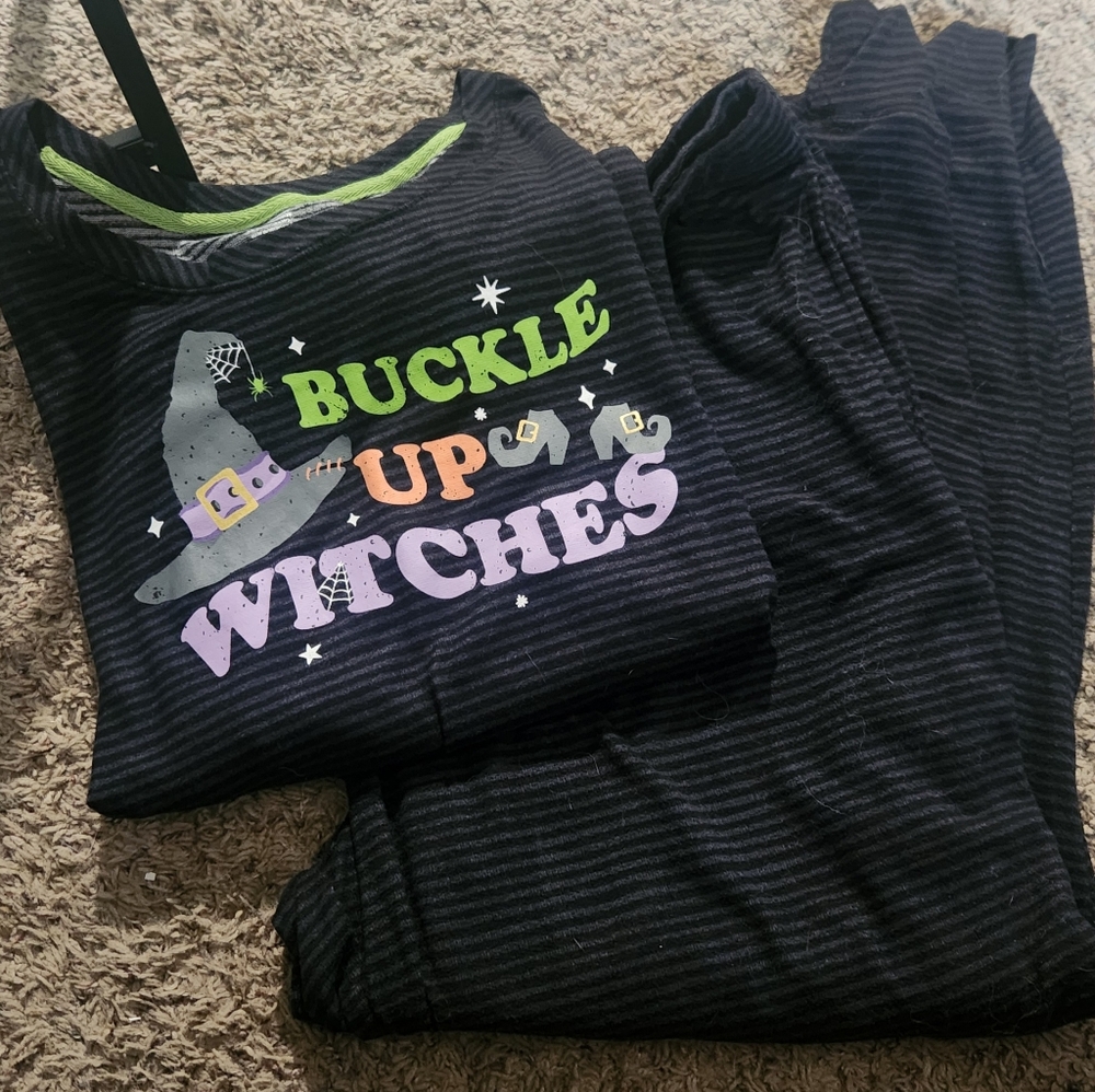 Halloween pajamas, size 3x